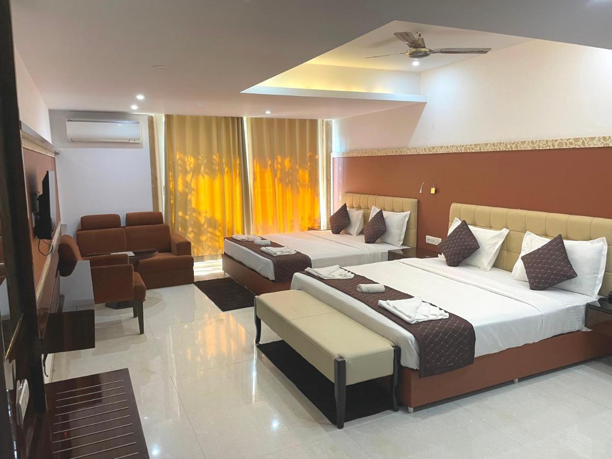 Hotel Goa Continental - Baga Arpora Dış mekan fotoğraf