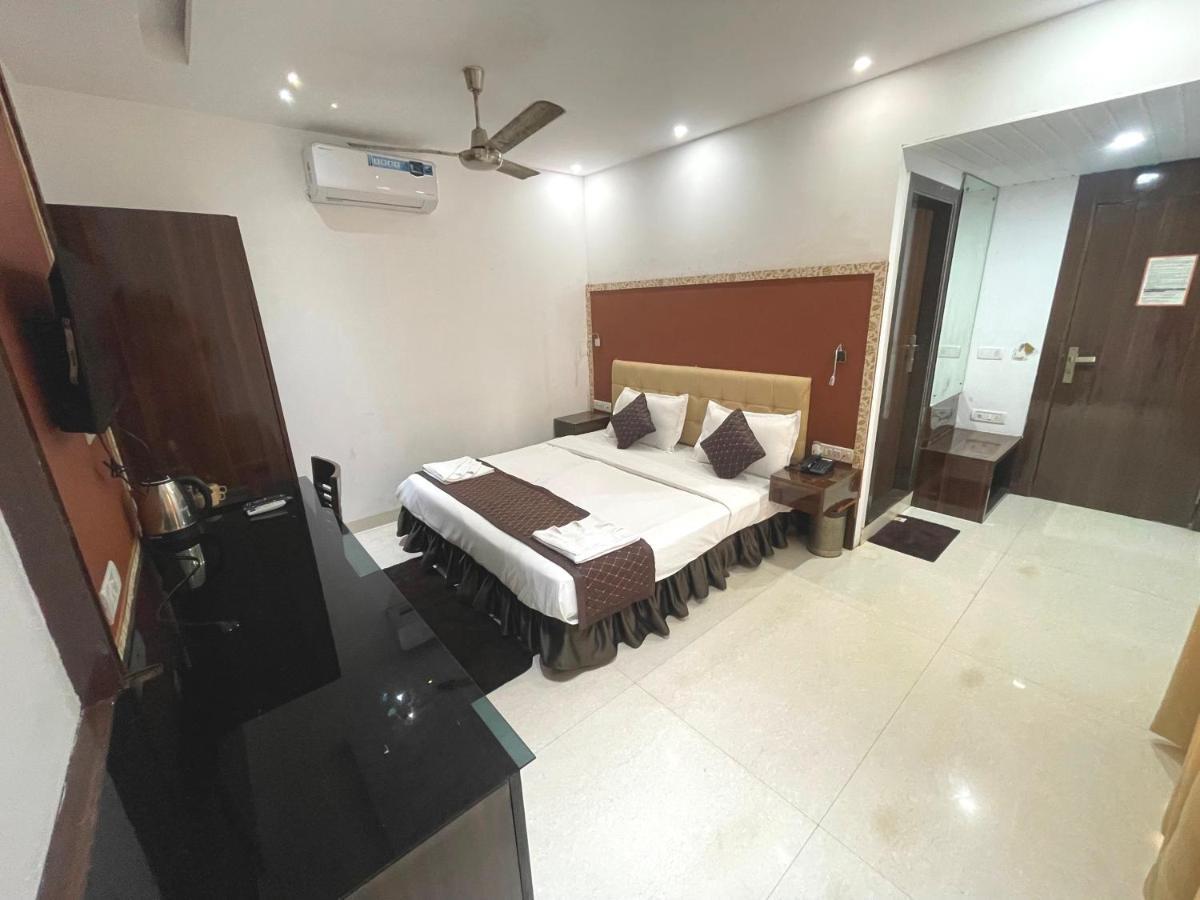 Hotel Goa Continental Arpora Dış mekan fotoğraf