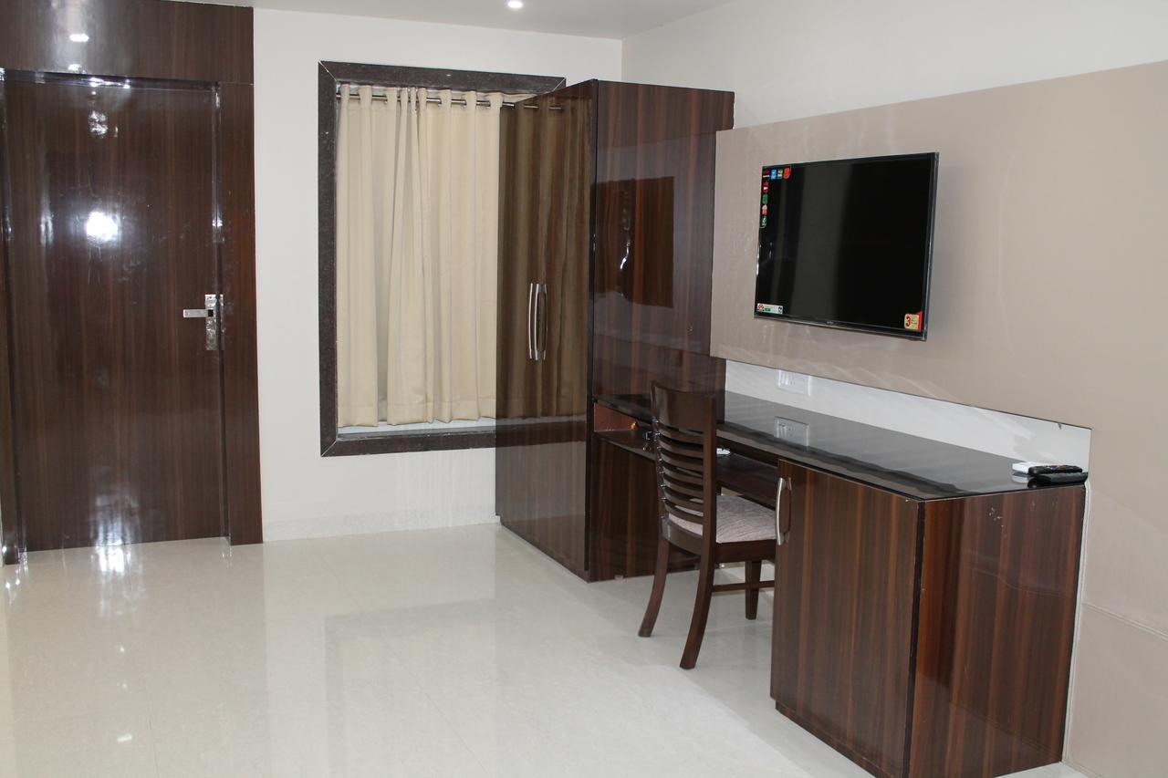 Hotel Goa Continental Arpora Dış mekan fotoğraf